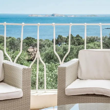 Sea View Villa *